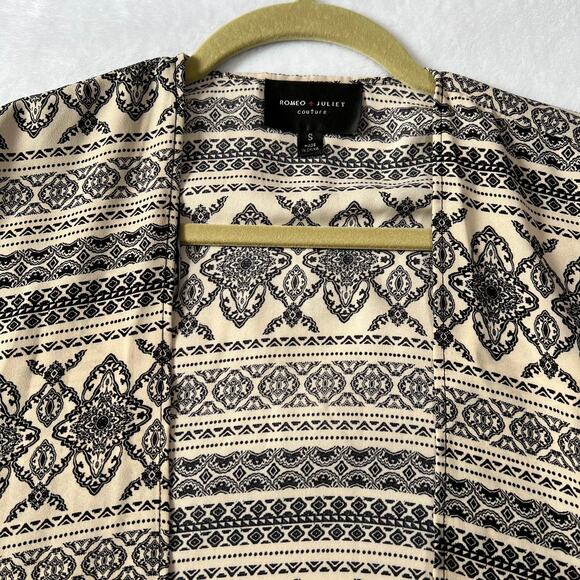 Romeo & Juliet Couture Open Front Boho Print Kimono Size Small Neutral Festival - Picture 3 of 6